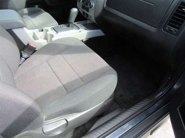 Ford Escape 2009 photo 10